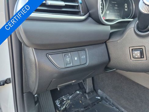 Used 2026 Genesis G70 2.5T Prestige image 12