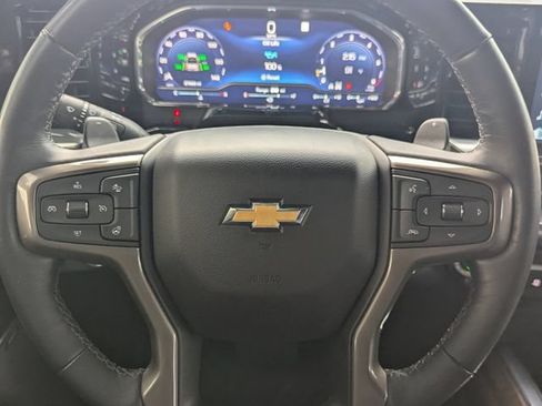 Used 2023 Chevrolet Silverado 1500 High Country w/ High Country Premium Package AWD/4WD image 16