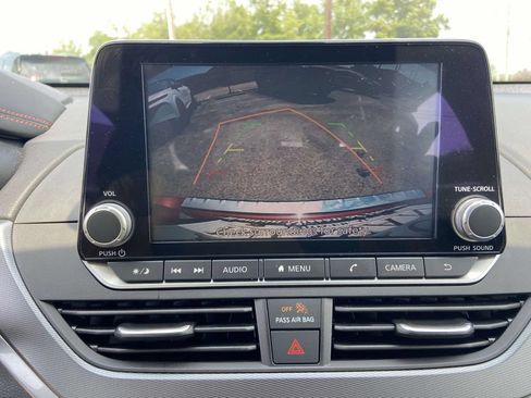 Used 2023 Nissan Altima 2.5 SR FWD image 17