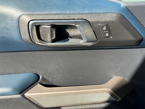 Used 2023 Ford Bronco Outer Banks image 29