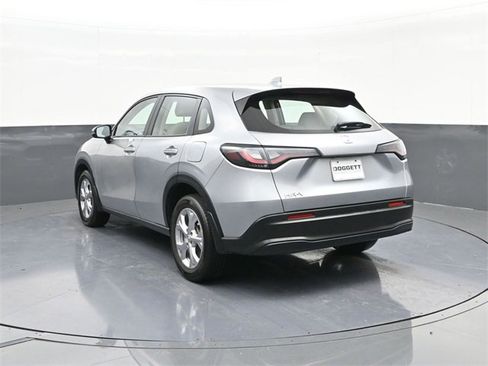 Certified 2024 Honda HR-V LX image 8