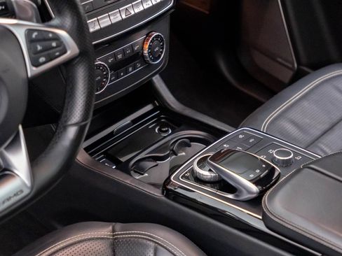 Used 2016 Mercedes-Benz GLE 63 AMG 4MATIC image 11