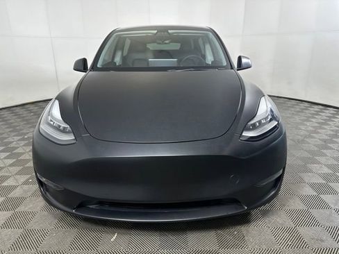 Used 2021 Tesla Model Y Performance image 8
