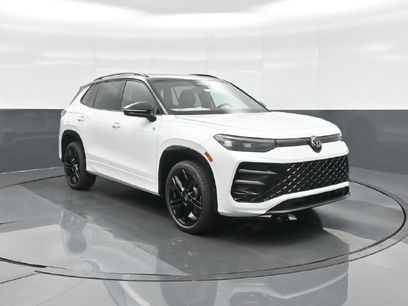 New 2026 Volkswagen Tiguan SE R-Line