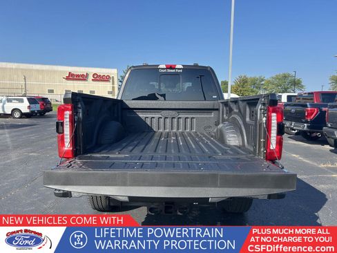 New 2025 Ford F250 Lariat w/ Chrome Package image 21