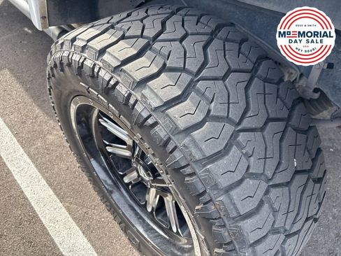 Used 2014 Jeep Wrangler Unlimited Sahara AWD/4WD image 3