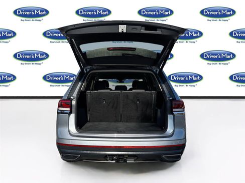 Used 2025 Volkswagen Atlas SE FWD image 25