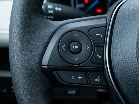 New 2025 Toyota RAV4 XLE w/ Convenience Package image 18