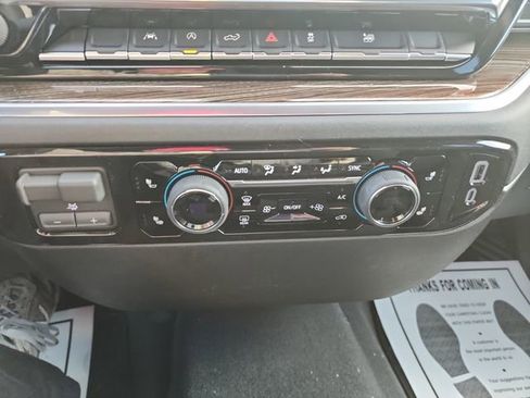 New 2026 Chevrolet Silverado 1500 LT image 28