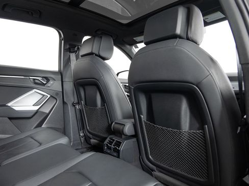 Used 2020 Audi Q3 2.0T Premium Plus w/ Premium Plus Package image 22