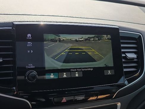 Used 2021 Honda Pilot Special Edition image 18
