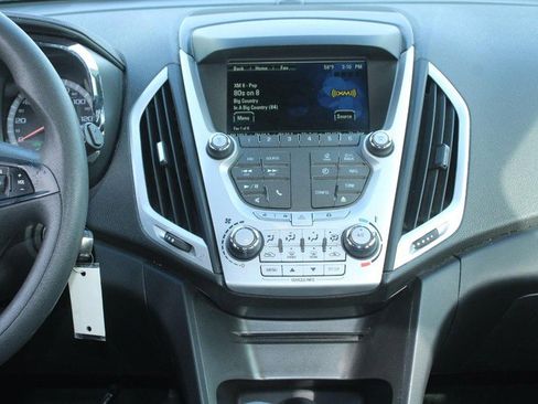 Used 2015 GMC Terrain SLE image 14