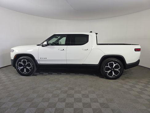 Used 2024 Rivian R1T Adventure AWD/4WD image 2