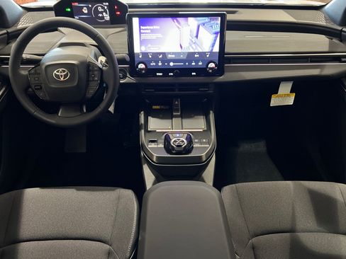 New 2026 Toyota C-HR AWD/4WD image 9