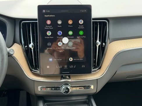 New 2026 Volvo XC60 T8 Plus AWD/4WD image 17