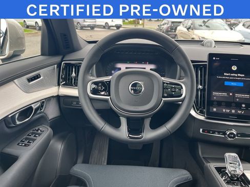 Certified 2025 Volvo XC90 T8 Ultra AWD/4WD image 24