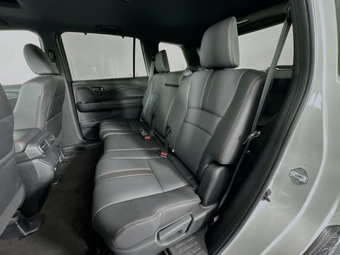 Certified 2024 Honda Passport TrailSport image 25