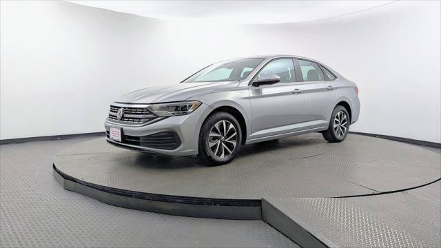 Used 2024 Volkswagen Jetta S FWD image 2
