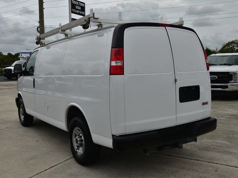 Used 2020 GMC Savana 2500 w/ Enhanced Convenience Package RWD image 5