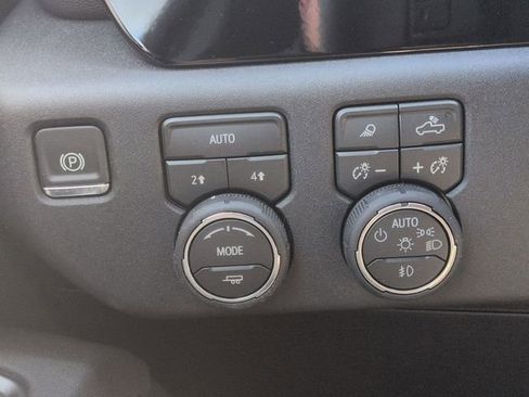 New 2026 Chevrolet Silverado 1500 LTZ AWD/4WD image 19