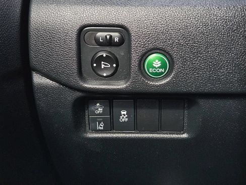 Used 2020 Honda Passport Sport image 25