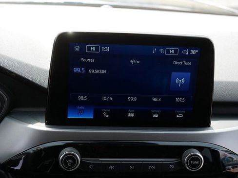 Used 2025 Ford Escape Active AWD/4WD image 28