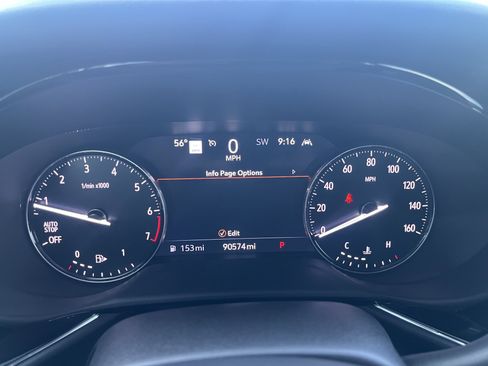 Used 2022 Buick Envision Avenir w/ Safety Package FWD image 10