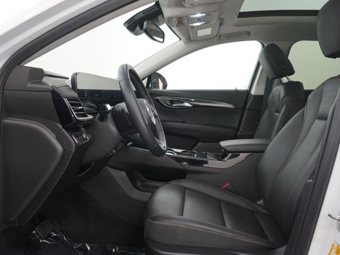 Used 2024 Buick Envision Preferred AWD/4WD image 22