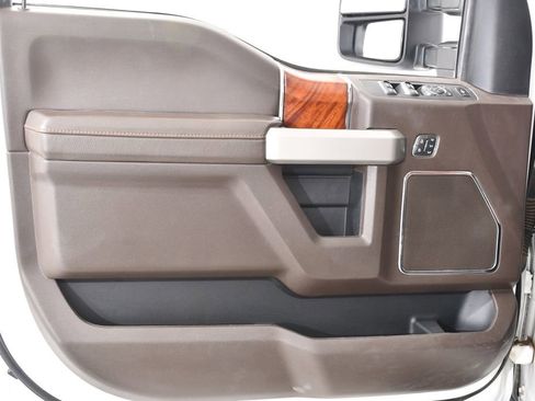 Used 2020 Ford F350 King Ranch w/ Chrome Package AWD/4WD image 24