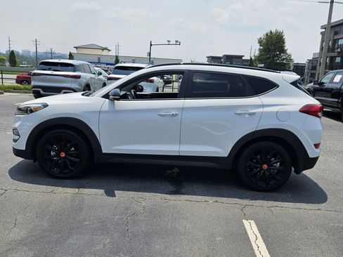 Used 2017 Hyundai Tucson Night FWD image 9