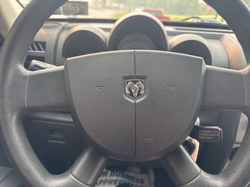 Used 2011 Dodge Nitro Heat w/ Popular Equipment Group AWD/4WD image 36