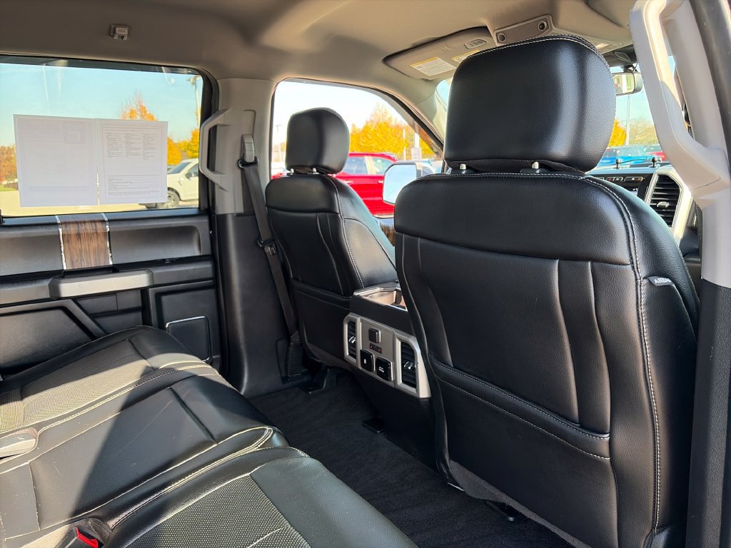 Used 2019 Ford F150 Lariat w/ Equipment Group 502A Luxury AWD/4WD image 33