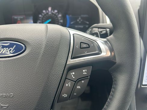 Used 2024 Ford Edge Titanium w/ Equipment Group 301A image 14