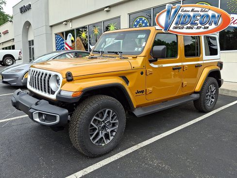 New 2026 Jeep Wrangler Unlimited Sahara w/ Whitecap Package AWD/4WD image 1