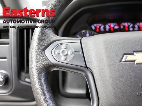 Used 2018 Chevrolet Silverado 1500 W/T RWD image 14