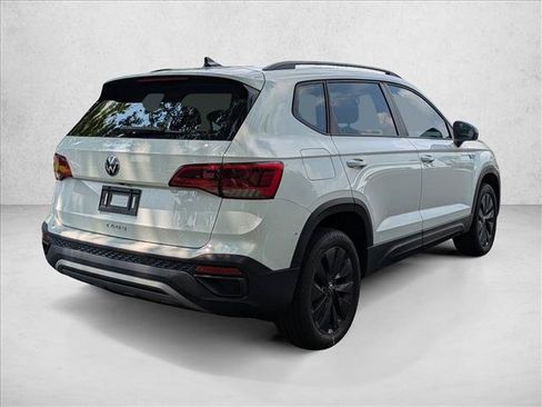 Used 2023 Volkswagen Taos S FWD image 5