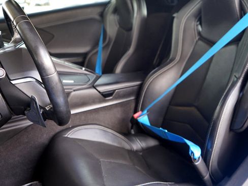 Used 2023 Chevrolet Corvette Stingray Coupe w/ Z51 Performance Package image 17