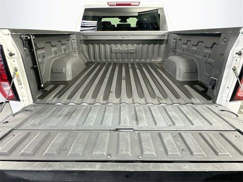Used 2023 GMC Sierra 1500 Elevation image 30