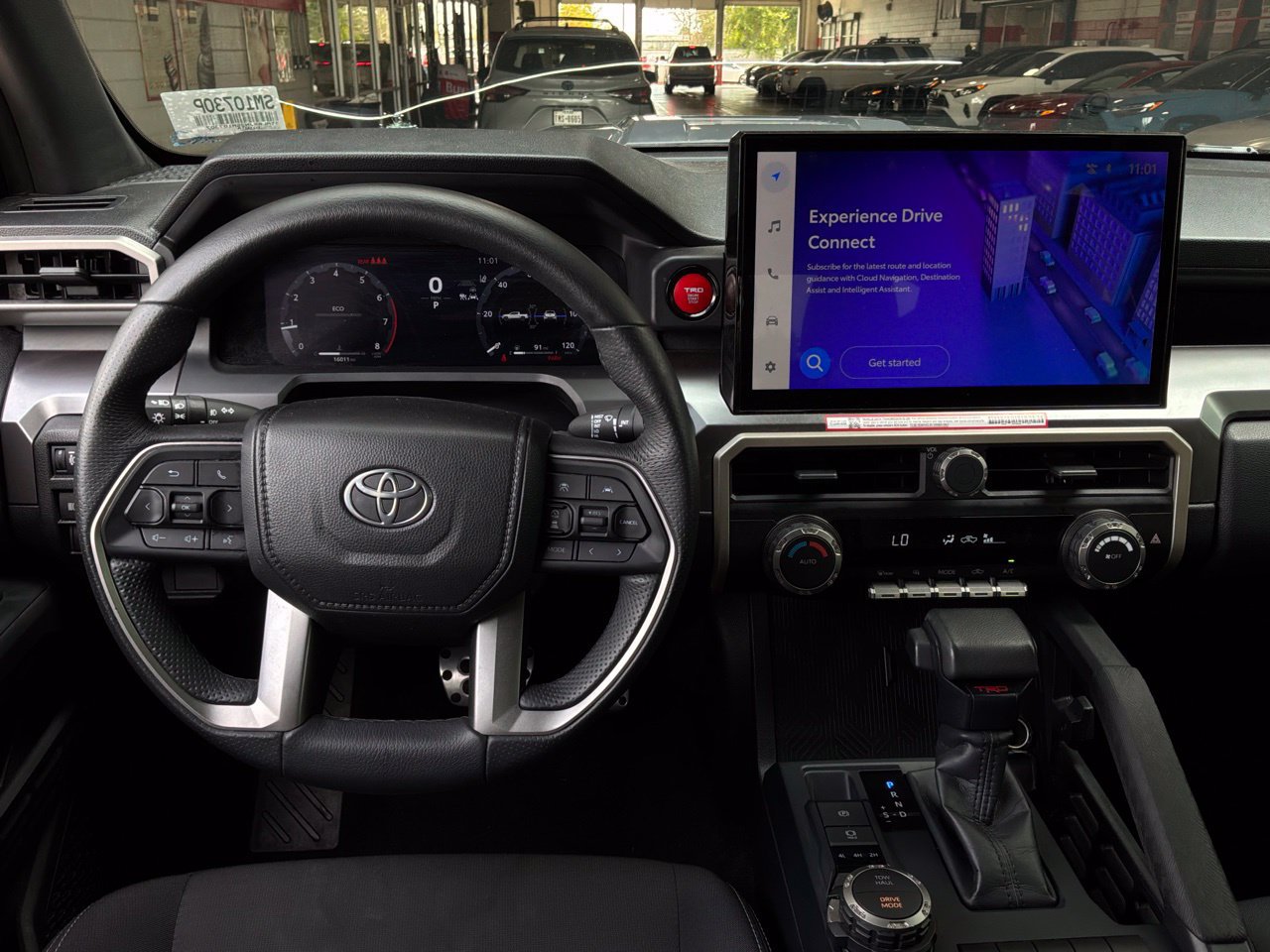 Used 2025 Toyota Tacoma TRD Sport AWD/4WD image 16