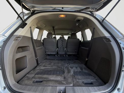 Used 2014 Honda Odyssey EX-L image 17