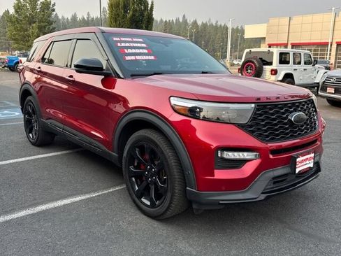 Used 2021 Ford Explorer ST w/ Equipment Group 401A AWD/4WD image 3