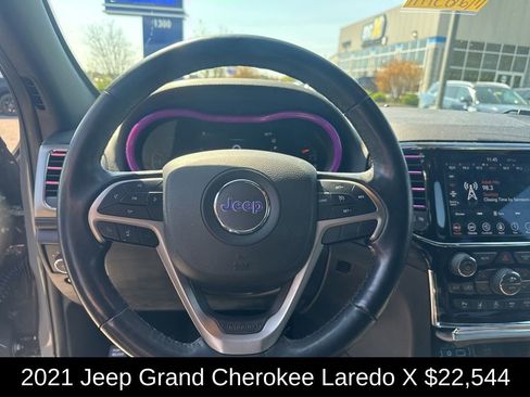 Used 2021 Jeep Grand Cherokee Laredo X image 10