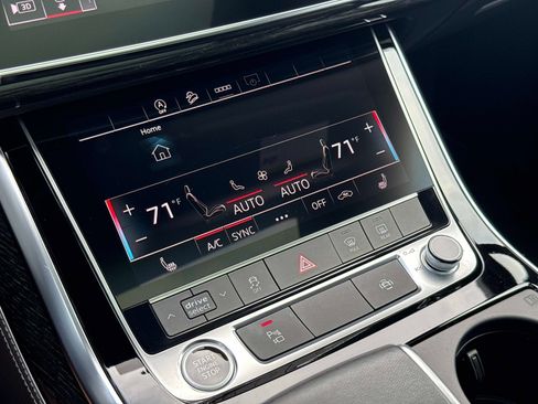 Certified 2025 Audi Q7 3.0T Premium Plus AWD/4WD image 26