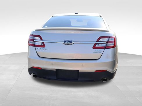 Used 2017 Ford Taurus SEL FWD image 17