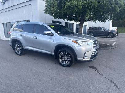 Used 2019 Toyota Highlander XLE
