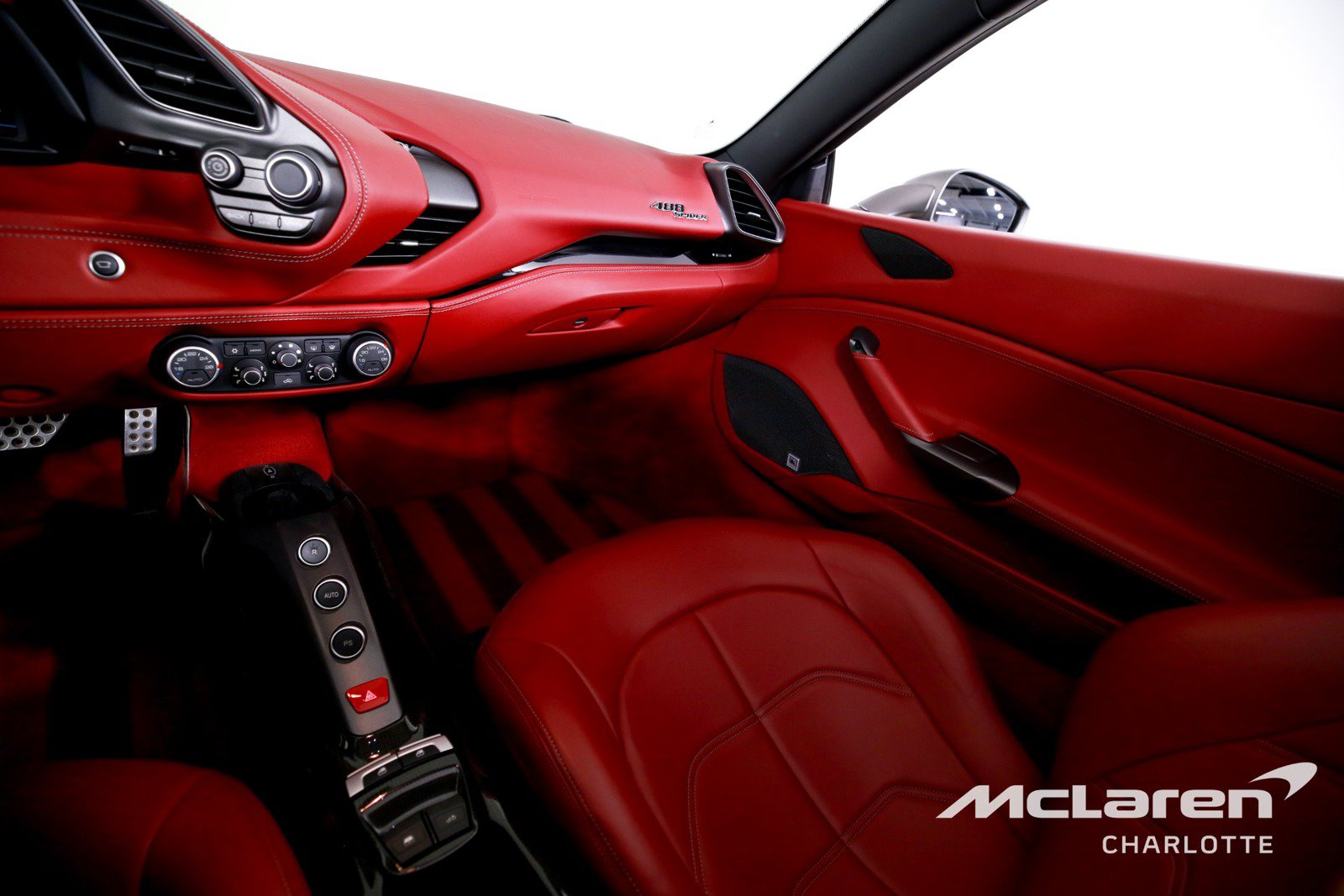Used 2018 Ferrari 488 Spider RWD image 16