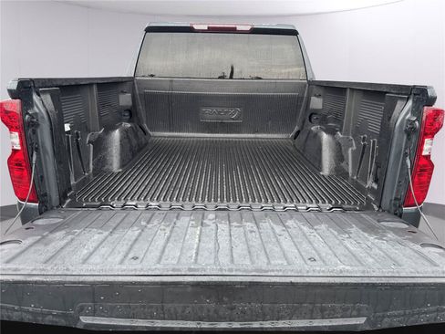 Used 2022 Chevrolet Silverado 1500 LT AWD/4WD image 34