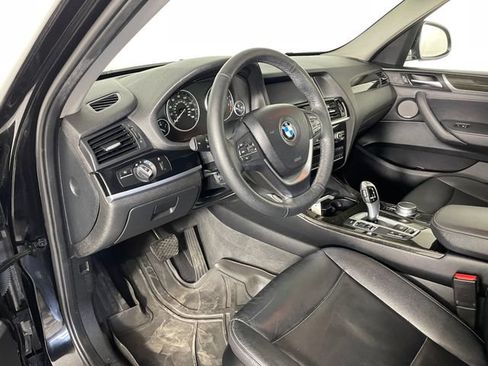 Used 2017 BMW X3 xDrive28i AWD/4WD image 3