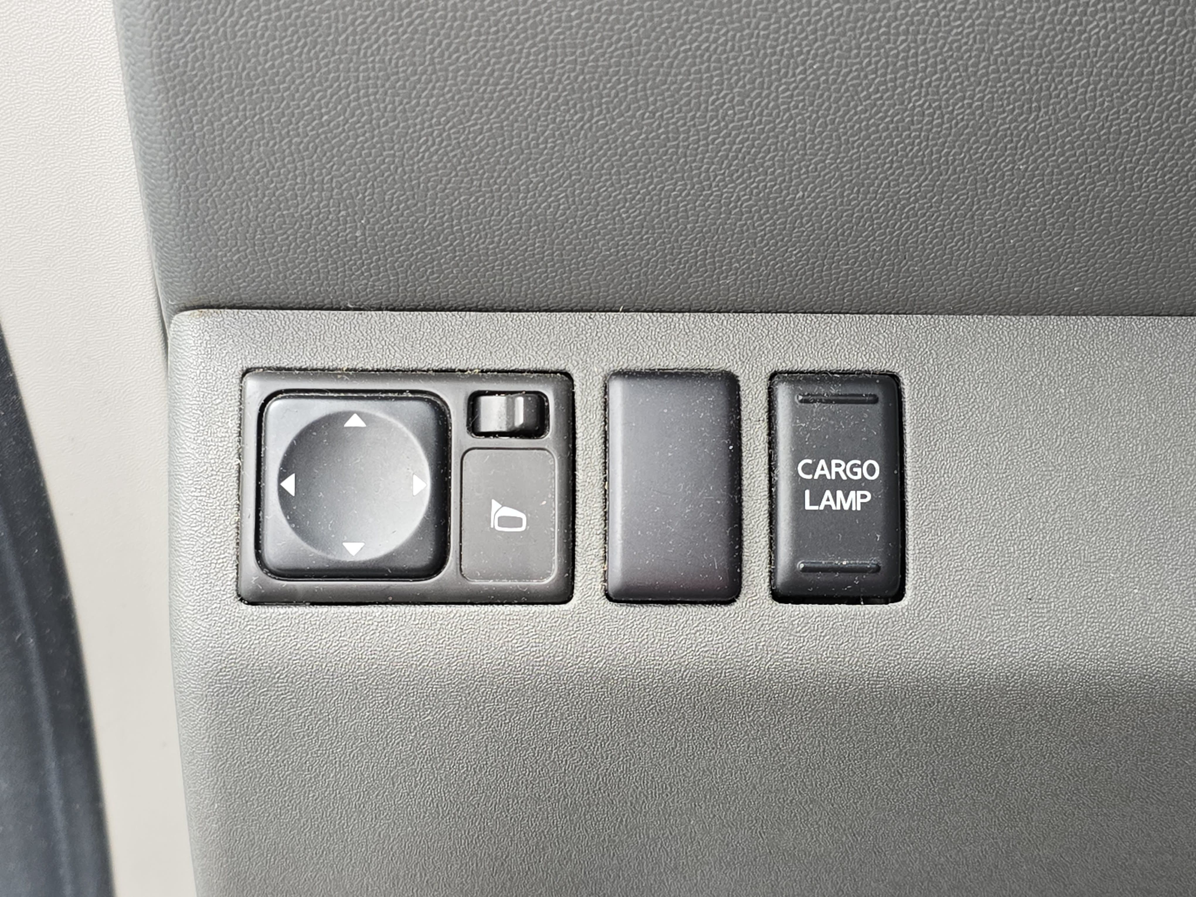 Used 2005 Nissan Frontier LE w/ (X01) Leather Pkg RWD image 22