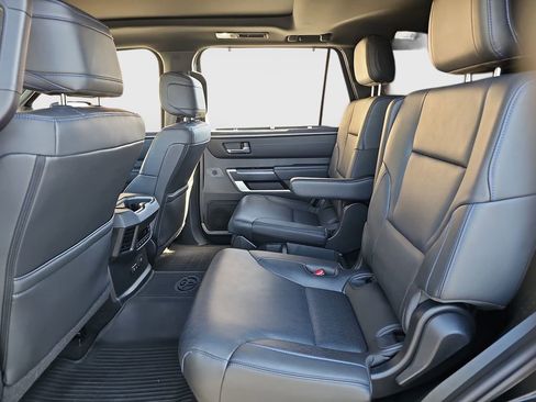 Certified 2023 Toyota Sequoia Platinum image 20